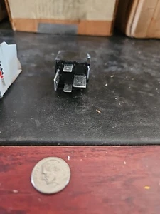 84172275 Relay Genuine CNH Case - Picture 1 of 3