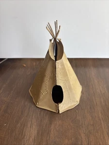 1960s Marx Fort Apache Tepee 5" Tall 2 Piece Tan - Picture 1 of 6