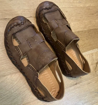 Sandalias informales para caminar hechas a mano sin caja para hombre con punta cerrada sandalias de playa Foto 1 de 4