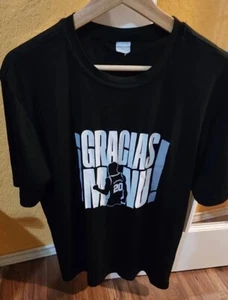 GRACIAS MANU T-SHIRT MANU GINOBILI - SAN ANTONIO SPURS - Picture 1 of 3