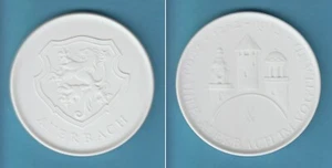 Porzellanmedaille 1982, 700 Jahre Auerbach 1282-1982, prfr. - Picture 1 of 1