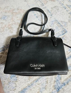 Calvin Klein Women's Black Flap Shoulder & Crossbody Multi Compartments - Picture 1 of 8