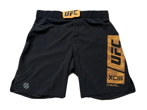 Reebok UFC Fight Training Board Shorts Black Men’s Size 34” (small / Medium) Cover