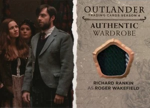 Tarjeta reliquia armario de Outlander temporada 4 Richard Rankin (Roger Wakefield) M13 - Imagen 1 de 2