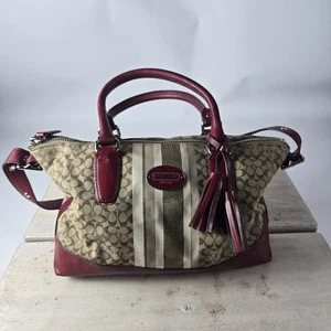 Coach Legacy rot/khaki Jacquard Signatur Streifen Molly Zwei-Wege-Umhängetasche 21154 - Bild 1 von 15