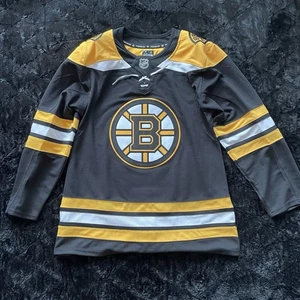 Boston Bruins Home Fanatics Trikot Schwarz Herren Gr. 46 Neu ohne Etikett - Bild 1 von 3