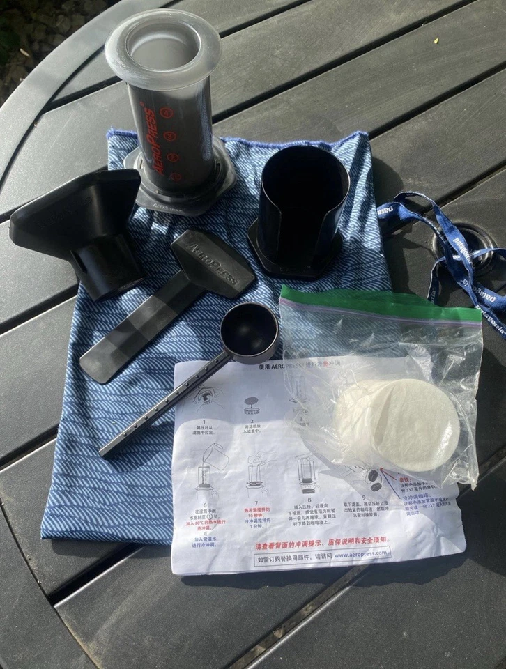Cafetera AeroPress 3 en 1 Press Travel Ready con todas las piezas y filtros Foto 1 de 1