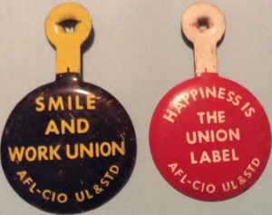 2 Tin UNION Label Button Tab AFL-CIO UL & STD Vintage - Smile and Work Union - Bild 1 von 2