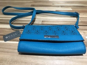 BNWT- GUESS Cross body bag Clutch Bag small handbag in Teal / Green /blue. - Picture 1 of 9