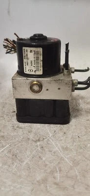 Unidad de módulo de bomba de freno antibloqueo VOLVO S40 2005 ABS 30672510 Foto 1 de 4
