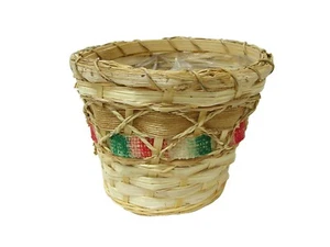 (00493-32919) Round Red Green Wicker Planter Small - Picture 1 of 1