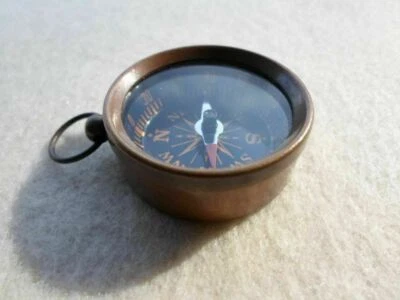 Brújula de Bolsillo de Latón Acabado Antiguo - Collar Colgante Dije - Estilo Antiguo Vintage Foto 1 de 4