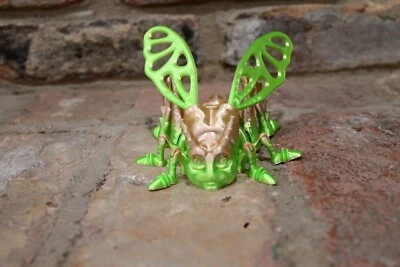 Gafanhoto impresso em 3D - Imagem 1 de 4