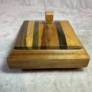Vintage Holz Schmuck Taschentuch Box mit Deckel Mehrfarbig Streifen Samt Gefüttert - Bild 1 von 10
