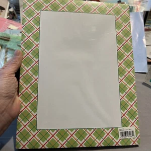 Geographics 47067 Christmas Plaid Letterhead Stationary 100 Count - Picture 1 of 3