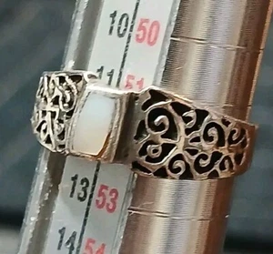 Vintage Filigree Ring Mother of Pearl 925 Sterling Silver Sz6 3mm Band Wt. 2.56g - Picture 1 of 10