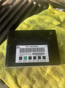 22860591 GM Body Control Module Programmed To Your VIN BCM. (51) - Picture 1 of 3