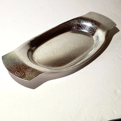 Bandeja para servir ovalada plateada 12” L x 6” W x 1/2” D Foto 1 de 4