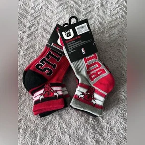 Bundle 2 Packs Youth/Kids NBA Bulls Red and Black Athletic Crew Socks - Picture 1 of 6