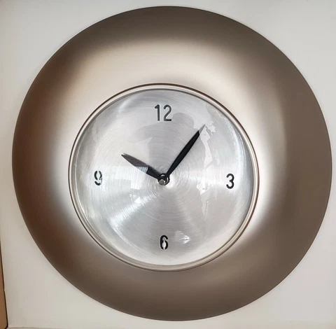 VINTAGE 90's~SUPER RARE~HUUUGE STYLE 664 WALL CLOCK~STAINLESS STEEL & CHAMPAGNE! Cover