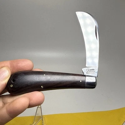 Cuchillo HAWKBILL VINTAGE ESTUCHE PROBADO 1920-1940 muy bonito mango de nogal Foto 1 de 4