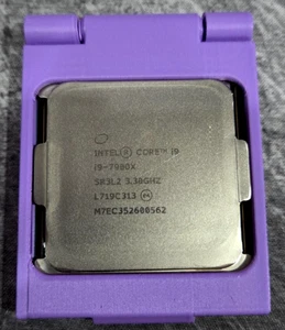 INTEL CORE I9-7900X LGA2066 SR3L2 3.3GHZ 10-Cores 20-Threads Tested Perfect - Picture 1 of 6