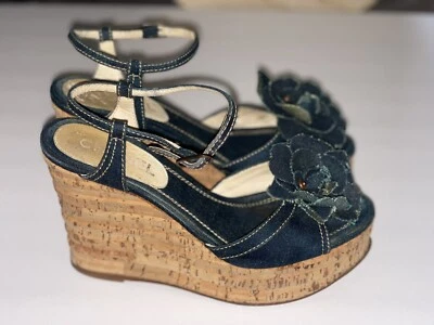 Auténticas sandalias de mezclilla Chanel camelia azul marino oscuro talla 38,5 Foto 1 de 4