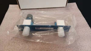 Parker flow meter, FM-1-2242, with 1/4 tube ports - Picture 1 of 5