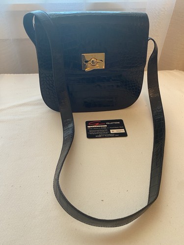 VERSACE Borsa a tracolla Genny in pelle nera croc goffrata Made in Italy oro ferramenta carta