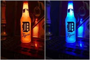 MLB Detroit Tigers Baseball 12 oz Beer Bottle Light LED Man Cave Bar Mens - Picture 1 of 4