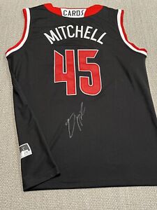 BECKETT COA DONOVAN MITCHELL Autographed Louisville Cardinals Basketball Jersey