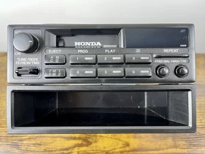 Honda 2400 AM FM Factory Radio & Kassette CM6704BA - Bild 1 von 7