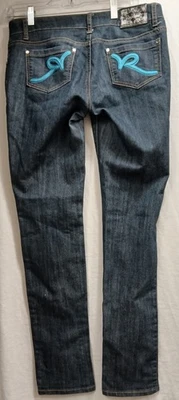 Rocawear Women’s Size 7 Jeans Y2K Streetwear Denim Blue Embroidered Logo Pockets - Image 1 of 4