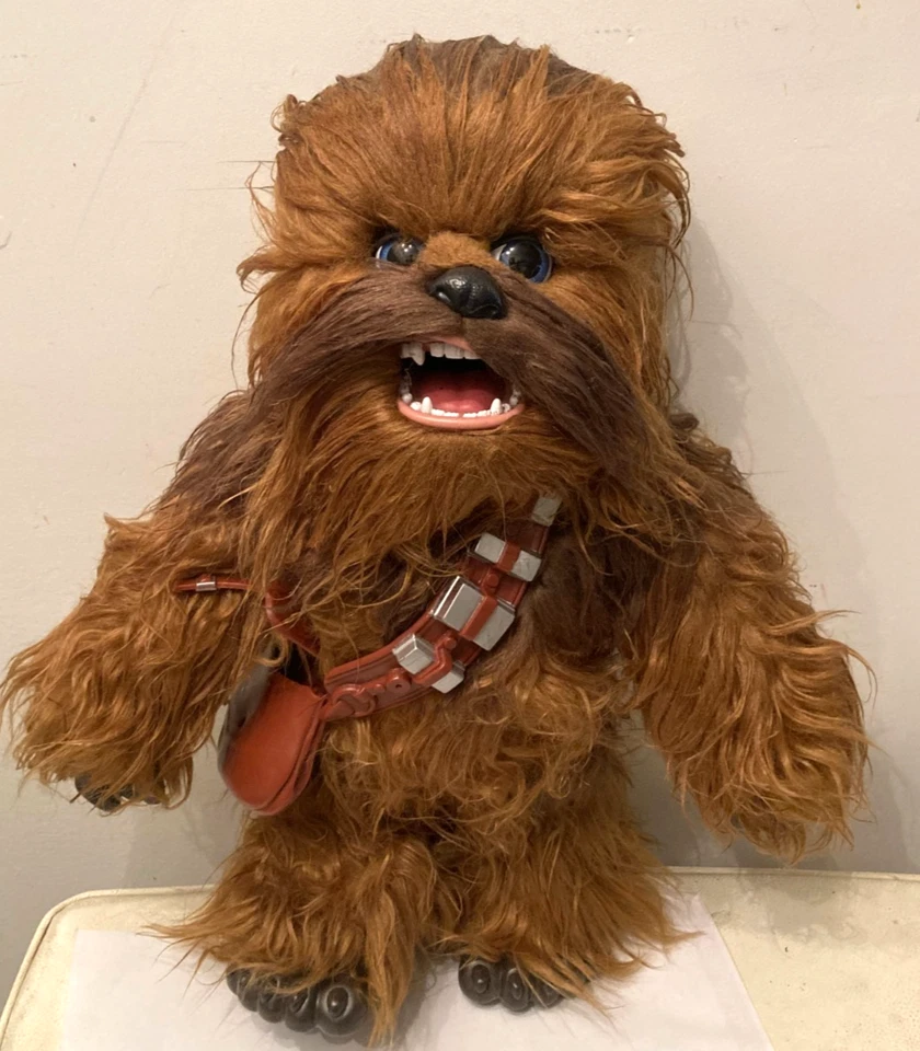 Peluche Chewbacca Star Wars Ultimate Co-Pilot Chewie Interactive FurReal 41 cms Foto 1 de 4