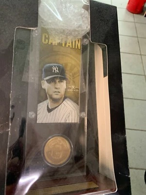 BRAND NEW Derek Jeter The Captain Ltd Ed Highland Mint Collection Ticket & COIN - Image 1 of 4