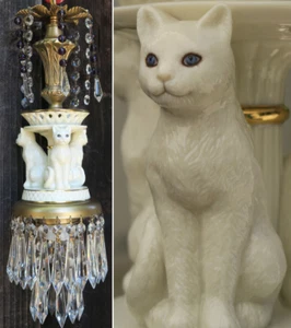 Lámpara de botín de porcelana marfil gato candelabro latón tole cuentas púrpuras prismas de cristal - Imagen 1 de 16