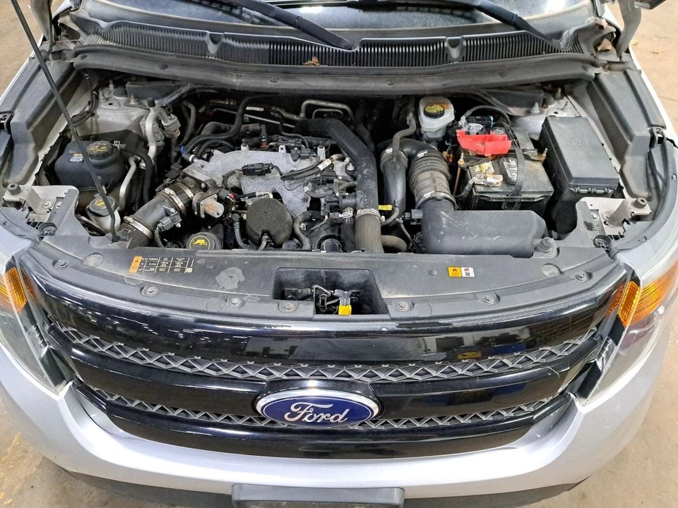 Cilindro maestro de freno Explorer Sku #4098392 2015 Foto 1 de 4