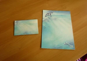 Blauw turquoise briefpapier en enveloppen met dolfijnen - Afbeelding 1 van 3