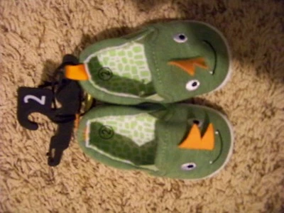 Nuevos Zapatos Monstruo Verde Bebé Talla 2 ¡¡NUEVOS CON ETIQUETAS!!! Foto 1 de 2