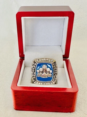 2009 North Carolina Tarheels NCAA SP Brass Championship Ring, US Ship Cover