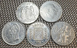 LOT DES 5 PIÈCES DE 1 FRANC COMMEMORATIVES DIFFÉRENTES (1314) - Picture 1 of 2
