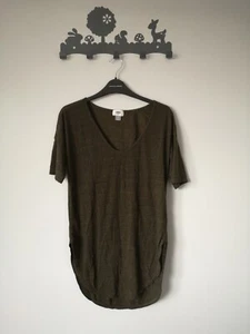 Oversized Old Navy Top. Small - Picture 1 of 5