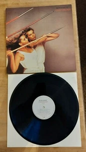 ROXY MUSIC FLESH AND BLOOD IN VERY GOOD PLUS CONDITION. - Picture 1 of 3