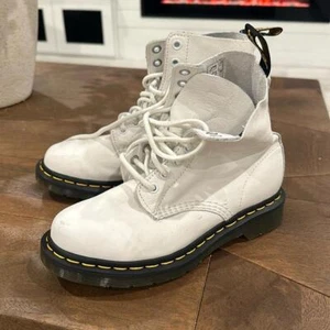 Dr. Martens Creme Pascal Leder Stiefel Gr. 6 - Bild 1 von 7