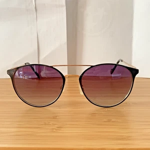 Jessica Simpson Damen Sonnenbrille schwarze Gläser Cat Eye goldfarbenes Metallgestell - Bild 1 von 10