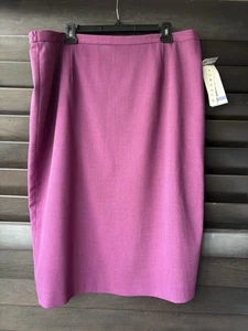 Alfred Dunner Women’s Size 18 Pencil Skirt Lined NWT Mulberry Back Zip Stretch - Picture 1 of 8
