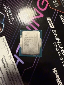 Processeur de bureau Intel® Core i7-14700K Core 20 (8P+12E) LGA 1700 débloqué - Photo 1/2