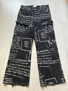 H&M x Who Decides War x Jean-Michel Basquiat Cargo Pants Denim Jeans Men Size 32 - Picture 1 of 9