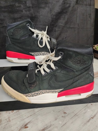 Taglia 10 Jordan Legacy 312 camoscio nero