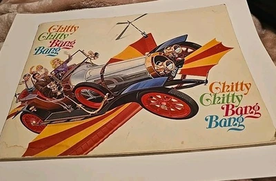 Folleto del programa de recuerdo de la película original 1968 de Kitty Chitty Bang  Foto 1 de 4